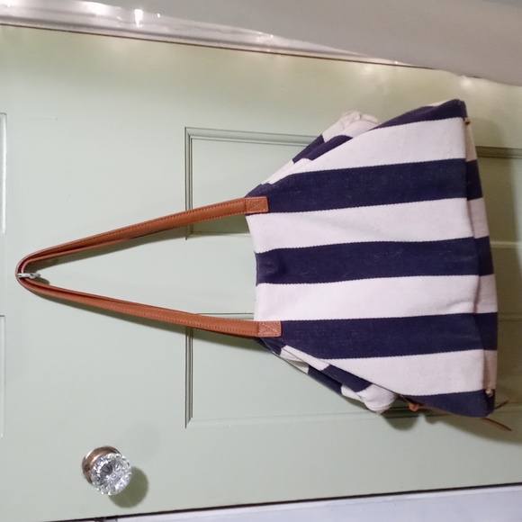 MMS Design Studio Handbags - Women's MMS nautical canvas duffle gym bag travel vacation shoulder striped